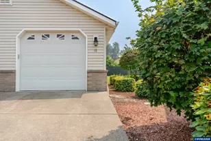 82 Weldwood Dr, Lebanon, OR 97355 - Photo 35
