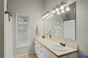 175 Kevin Way SE, Salem, OR 97306 - Photo 31