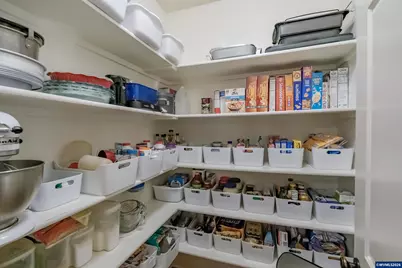 1390 Gwinn St E, Monmouth, OR 97361 - Photo 17