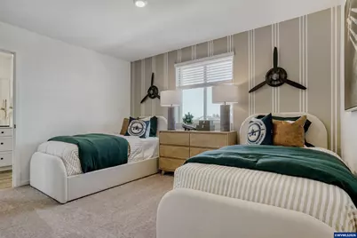 561 Spring Bl, Woodburn, OR 97071 - Photo 19