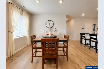 438 Greencrest St NE, Salem, OR 97301 - Photo 15