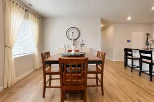 438 Greencrest St NE, Salem, OR 97301 - Photo 15
