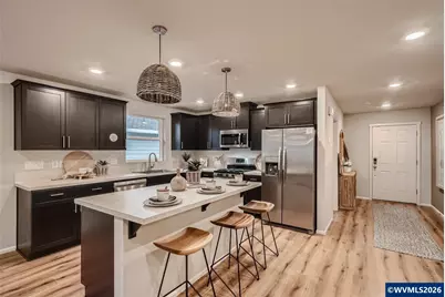 516 Spring Bl, Woodburn, OR 97071 - Photo 7