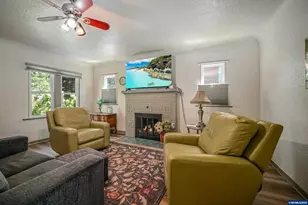 1580 Jefferson St NE, Salem, OR 97301 - Photo 9
