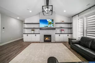 486 NW Coast Mountain Dr, Dallas, OR 97338 - Photo 21