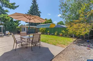 815 N 4th St, Aumsville, OR 97325 - Photo 25