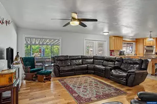 1120 NW 11th St, Corvallis, OR 97330 - Photo 11