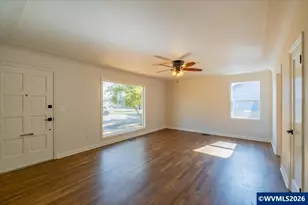 1140 Lewis St SE, Salem, OR 97302 - Photo 7