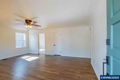 1140 Lewis St SE, Salem, OR 97302 - Photo 5
