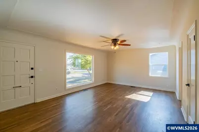 1140 Lewis St SE, Salem, OR 97302 - Photo 9