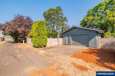 1140 Lewis St SE, Salem, OR 97302 - Photo 45