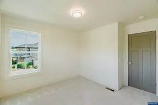 1938 SW 53rd St, Corvallis, OR 97333 - Photo 35