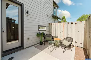 1938 SW 53rd St, Corvallis, OR 97333 - Photo 7
