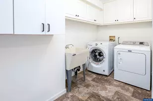 4380 NW Canary Pl, Corvallis, OR 97330 - Photo 17