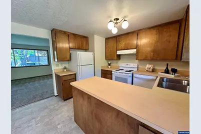 2887 SE Deborah Pl, Corvallis, OR 97333 - Photo 11