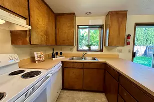 2887 SE Deborah Pl, Corvallis, OR 97333 - Photo 7