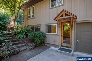 31709 Whitman Way, Philomath, OR 97370 - Photo 3