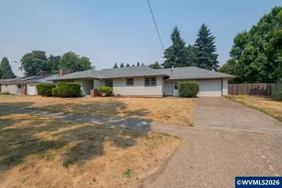 815 Church St, Woodburn, OR 97071 - Photo 37