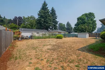 815 Church St, Woodburn, OR 97071 - Photo 31