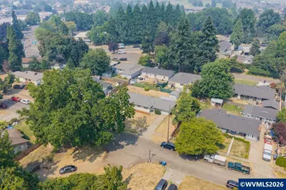 815 Church St, Woodburn, OR 97071 - Photo 41