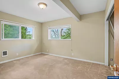 433 Ash St, Dayton, OR 97114 - Photo 11