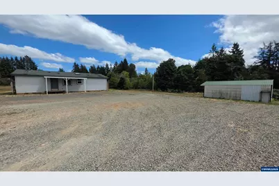 34125 E Lacomb Rd, Lebanon, OR 97355 - Photo 3