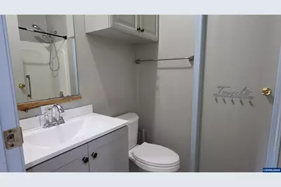 34125 E Lacomb Rd, Lebanon, OR 97355 - Photo 11