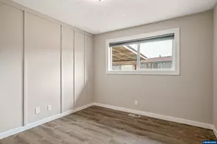 1010 Arthur Way NW, Salem, OR 97304 - Photo 15