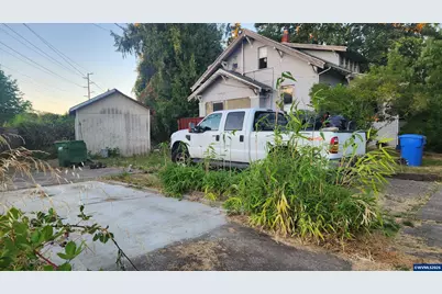 691 Highland Av NE, Salem, OR 97301 - Photo 3
