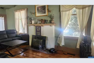 691 Highland Av NE, Salem, OR 97301 - Photo 3