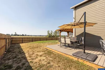 1198 Filbert St, Jefferson, OR 97352 - Photo 29