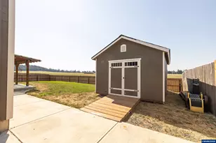 1198 Filbert St, Jefferson, OR 97352 - Photo 23