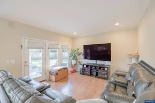 925 Scepter Ct NE, Salem, OR 97301 - Photo 17