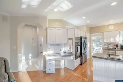 925 Scepter Ct NE, Salem, OR 97301 - Photo 15