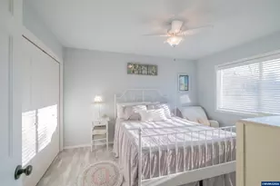 925 Scepter Ct NE, Salem, OR 97301 - Photo 25