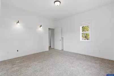 208 N 15th St, Philomath, OR 97370 - Photo 19