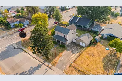 208 N 15th St, Philomath, OR 97370 - Photo 25