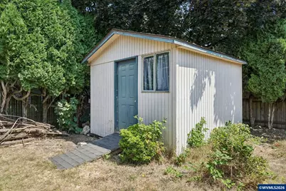 4708 Lisa St NE, Salem, OR 97305 - Photo 33