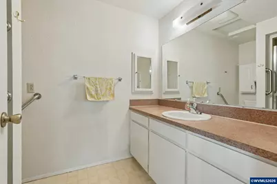4708 Lisa St NE, Salem, OR 97305 - Photo 17