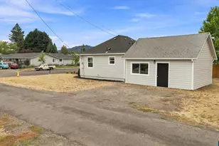 711 W Grant St, Lebanon, OR 97355 - Photo 25