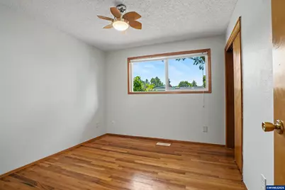 970 NW Cypress Av, Corvallis, OR 97330 - Photo 13