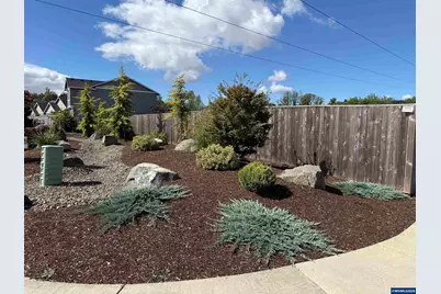 6222 NE Meander St, Albany, OR 97321 - Photo 5
