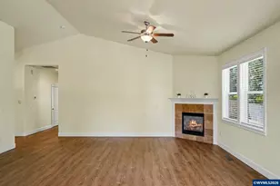 5183 Peterson St SE, Salem, OR 97306 - Photo 9