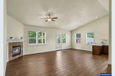 5183 Peterson St SE, Salem, OR 97306 - Photo 7