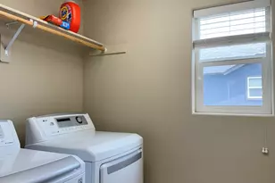5739 Avalon St, Eugene, OR 97402 - Photo 27