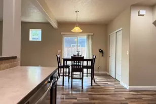 5739 Avalon St, Eugene, OR 97402 - Photo 11