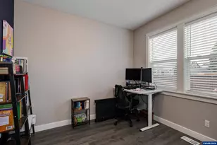4889 Whitewater St NE, Salem, OR 97305 - Photo 15
