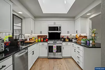3451 Augusta National Dr S, Salem, OR 97304 - Photo 11
