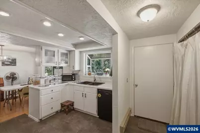 2921 NW Conifer Pl, Corvallis, OR 97330 - Photo 13