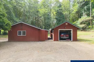 27009 Cecil Ln, Alsea, OR 97324 - Photo 5